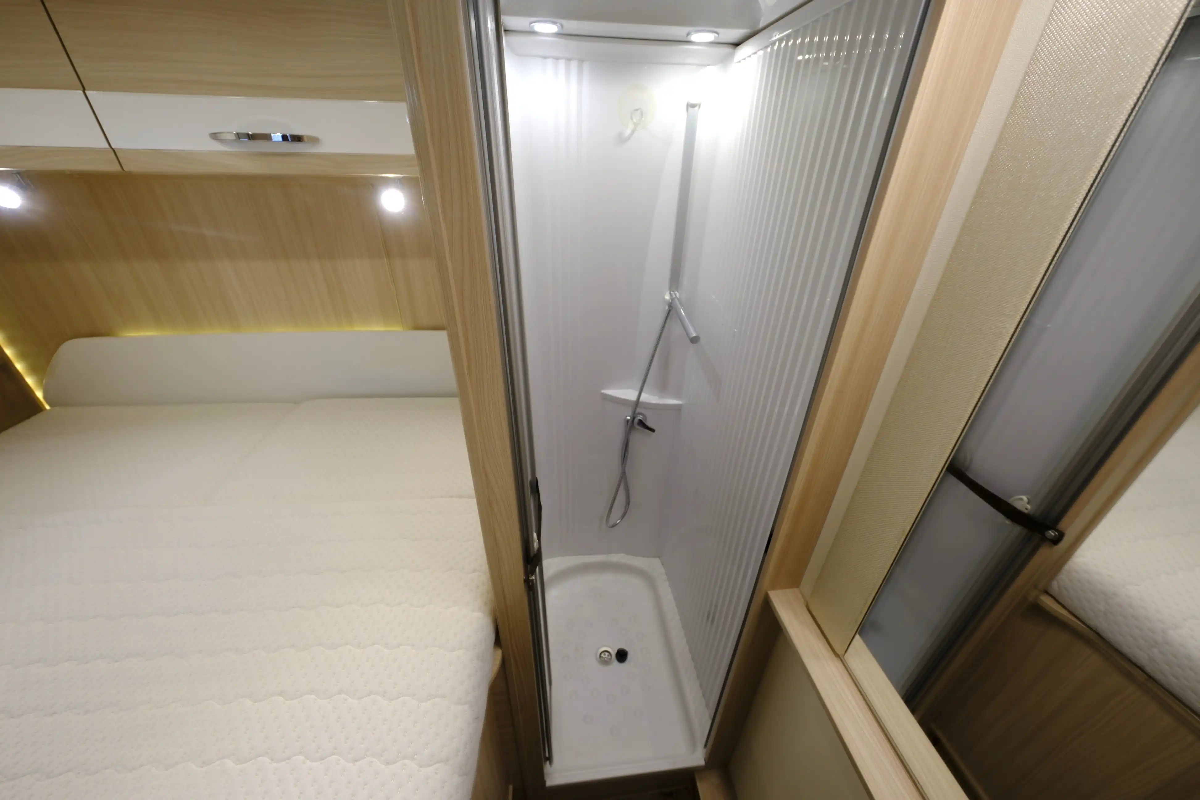 BUERSTNER Nexxo Time IT 685 - Ansicht 14